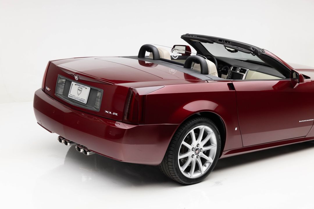 2006 Cadillac XLR-V