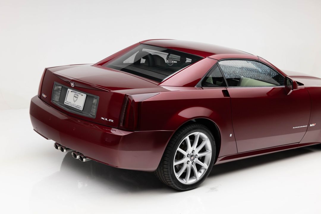 2006 Cadillac XLR-V