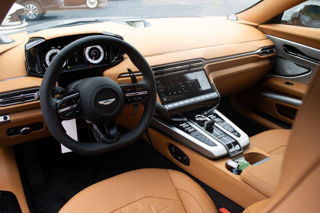 2025 Aston Martin Vanquish