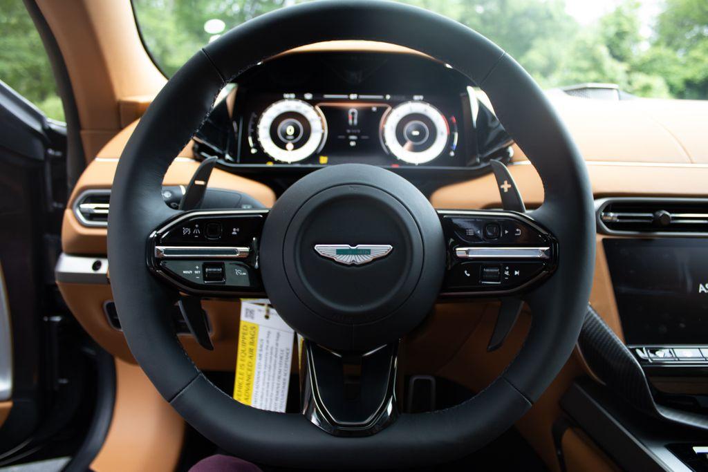 2025 Aston Martin Vanquish