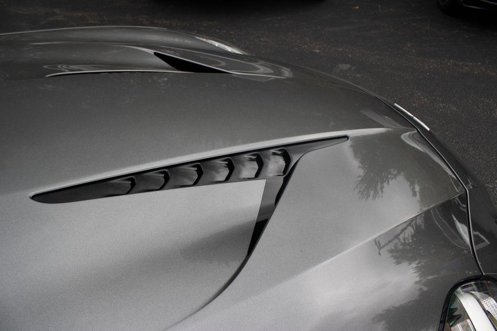2025 Aston Martin Vanquish