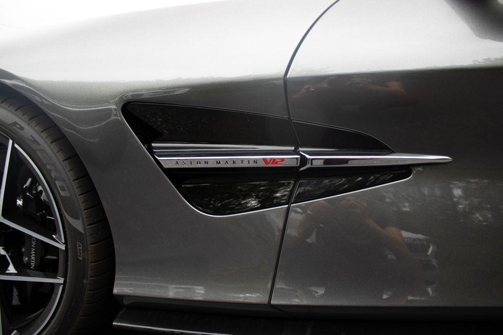 2025 Aston Martin Vanquish