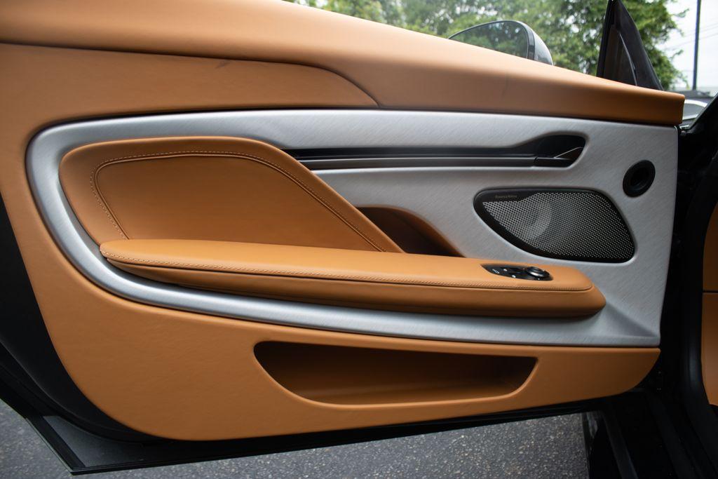 2025 Aston Martin Vanquish