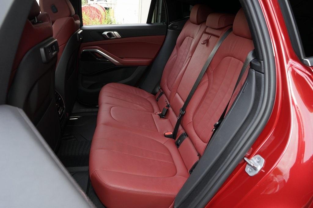 2021 BMW X6