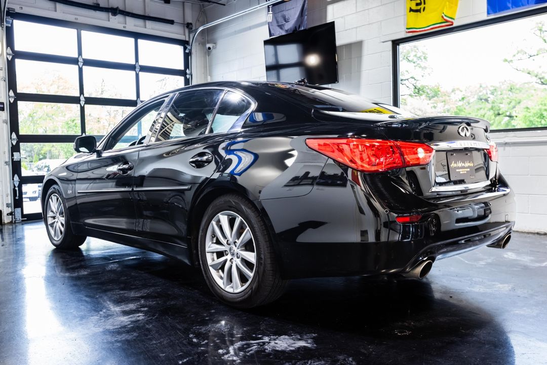 2016 INFINITI Q50