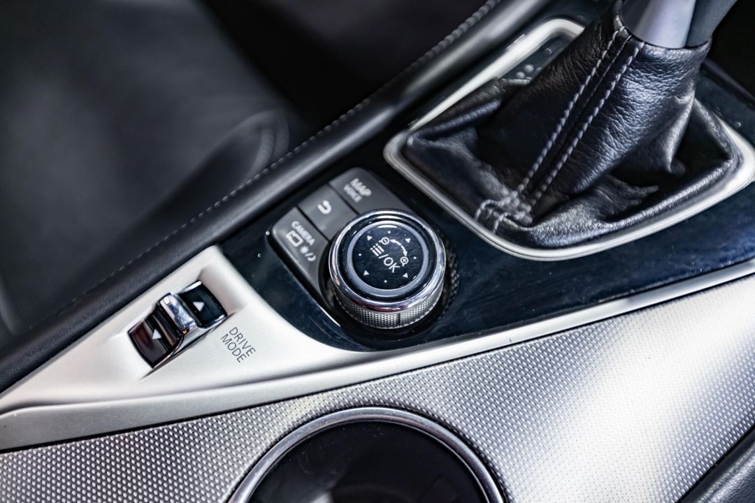 2016 INFINITI Q50
