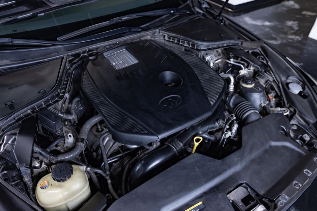 2016 INFINITI Q50