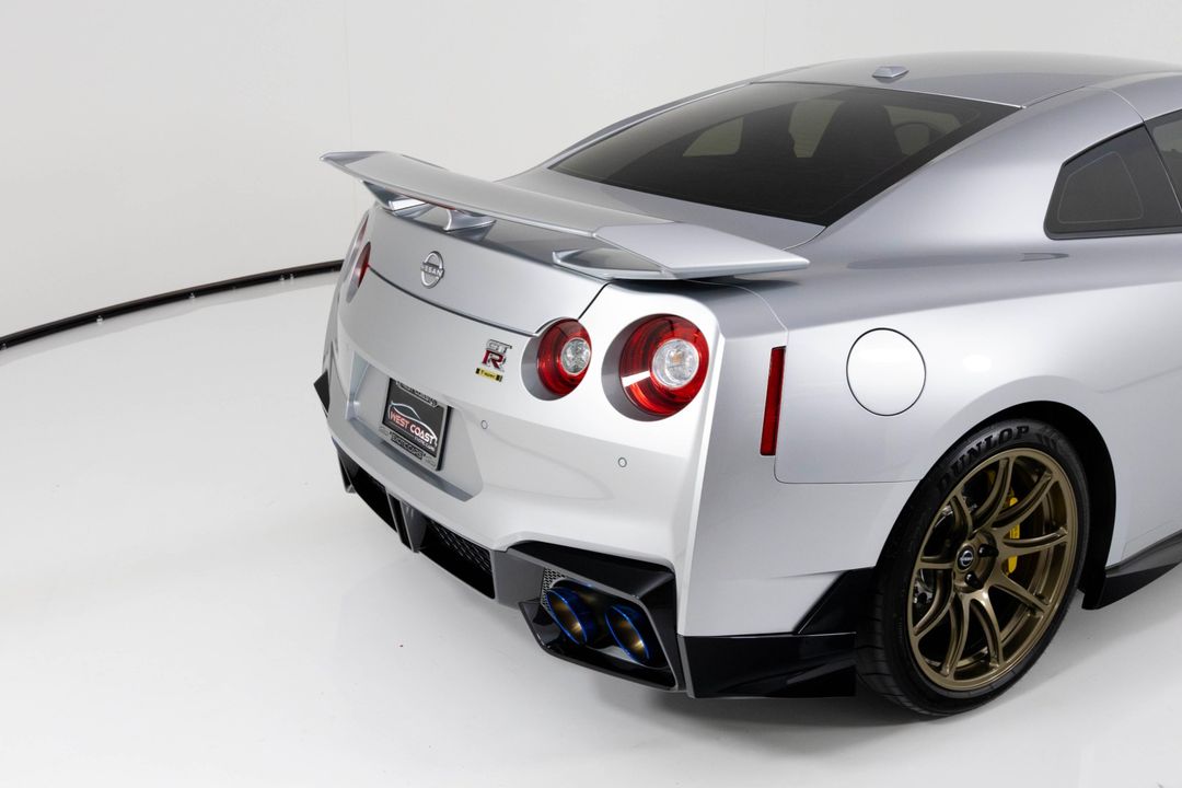 2024 Nissan GT-R