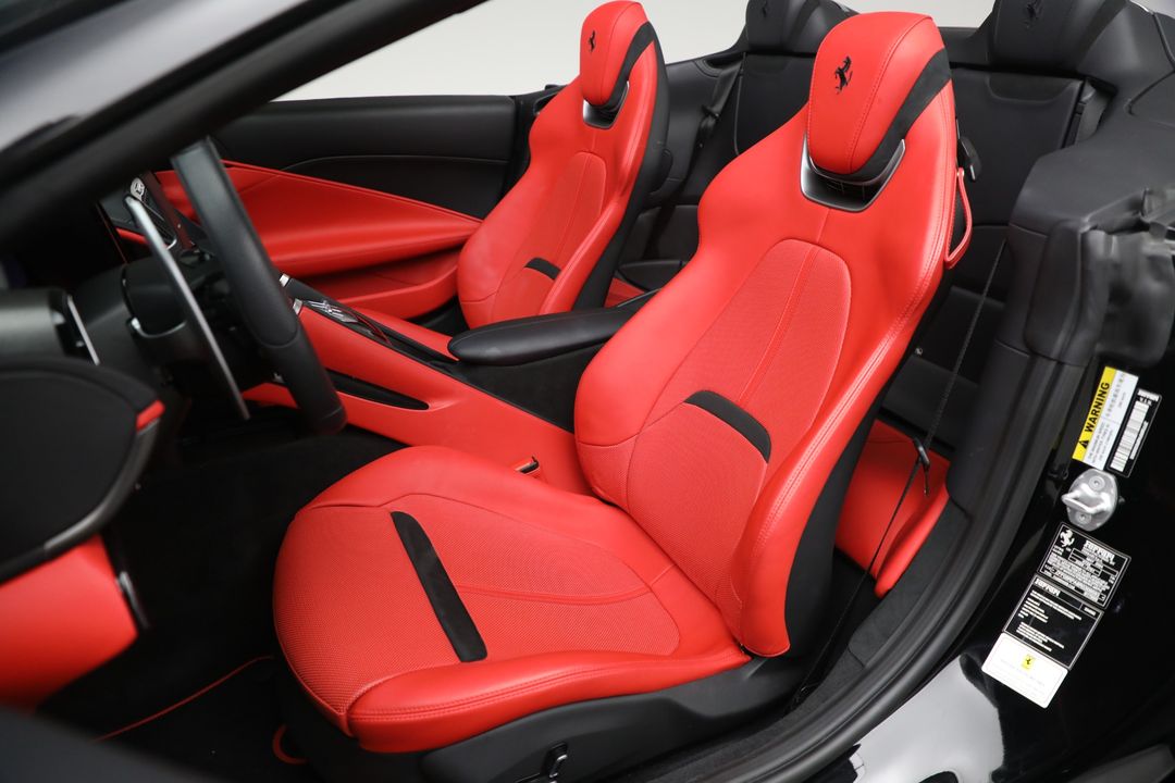 2024 Ferrari Roma Spider