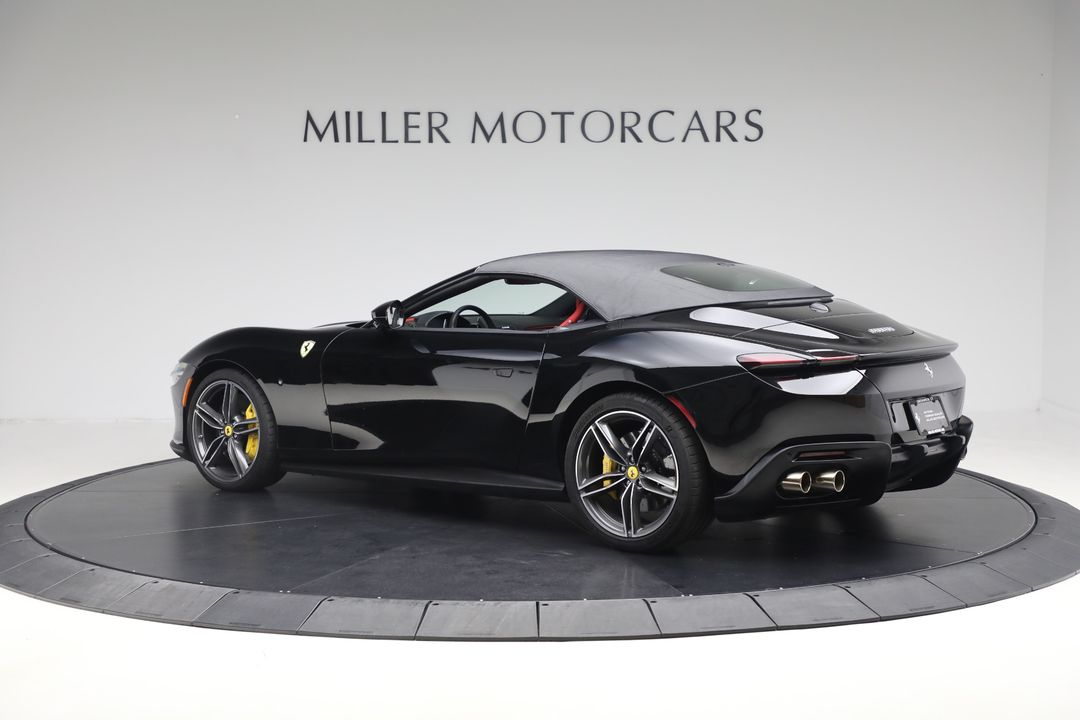 2024 Ferrari Roma Spider