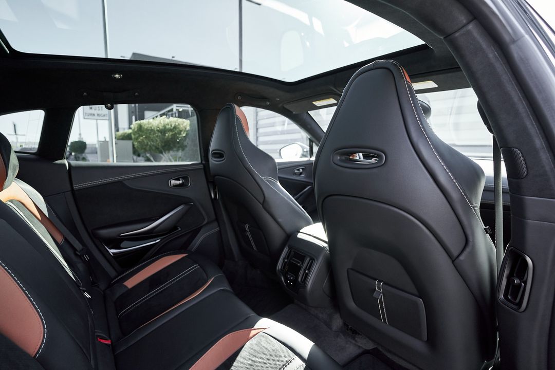 2023 Aston Martin DBX