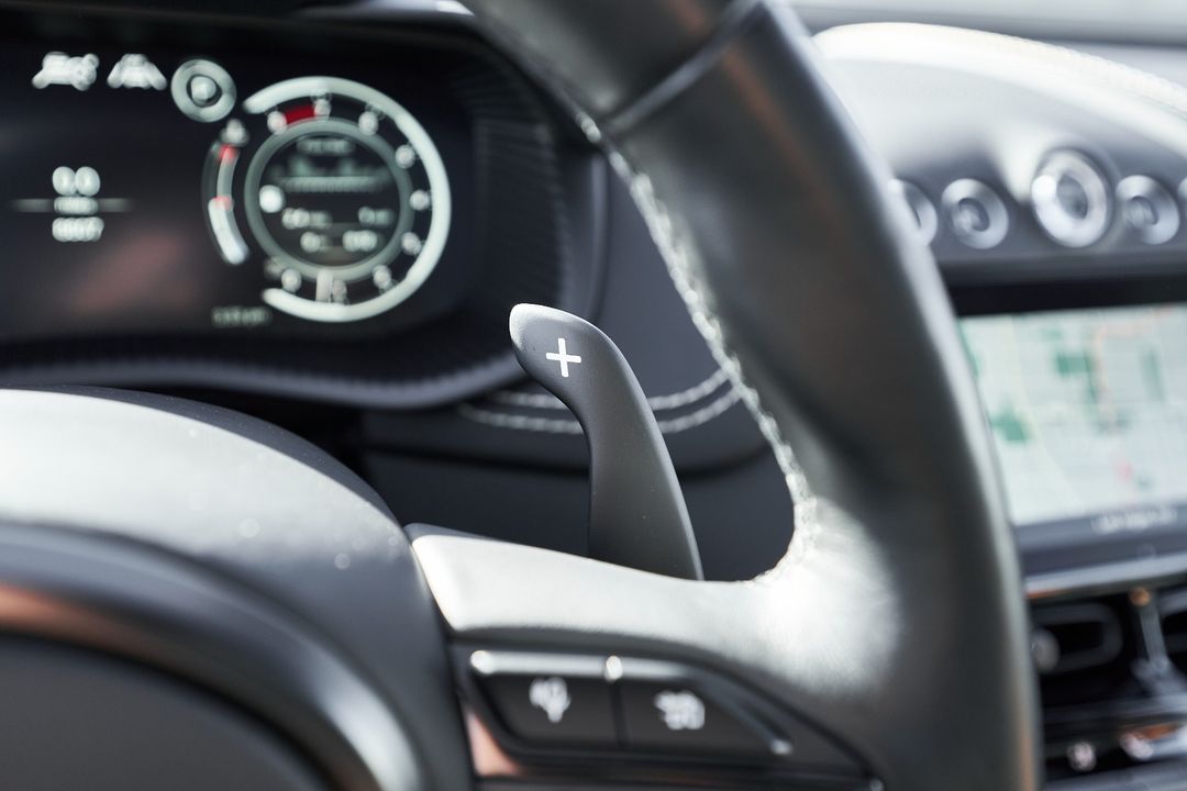 2023 Aston Martin DBX