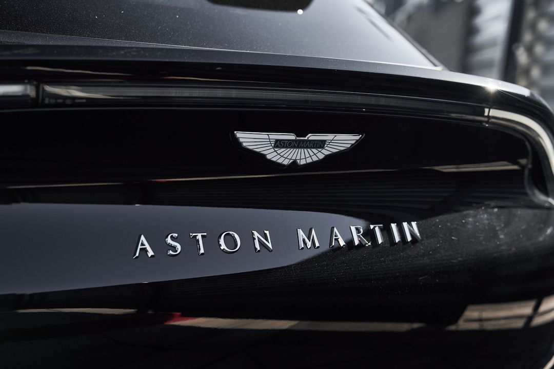 2023 Aston Martin DBX