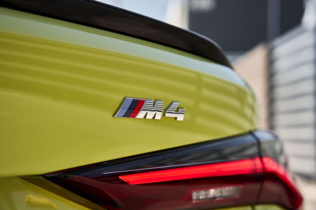 2023 BMW M4