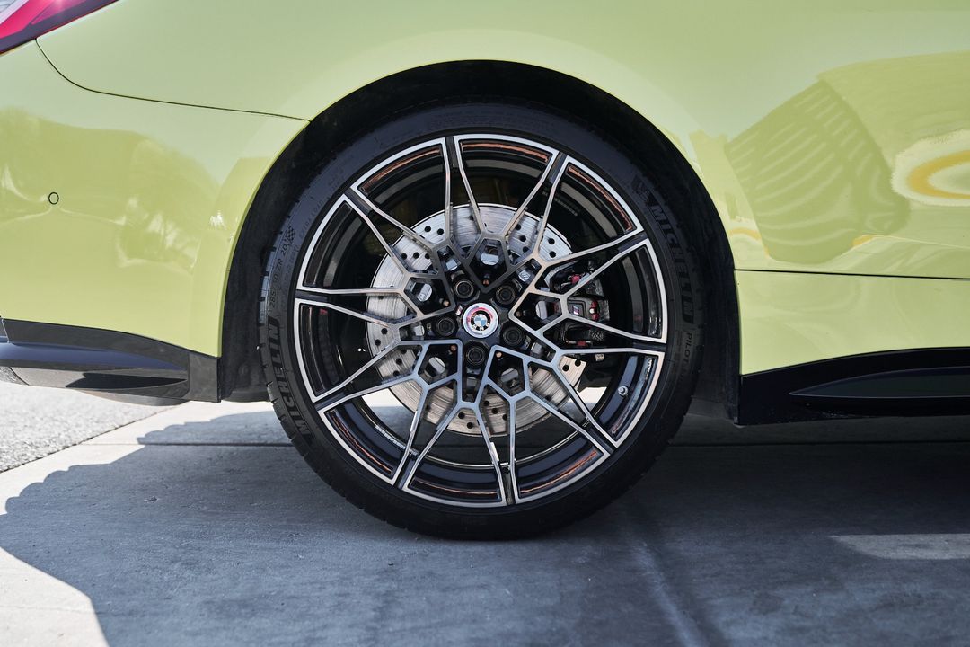 2023 BMW M4