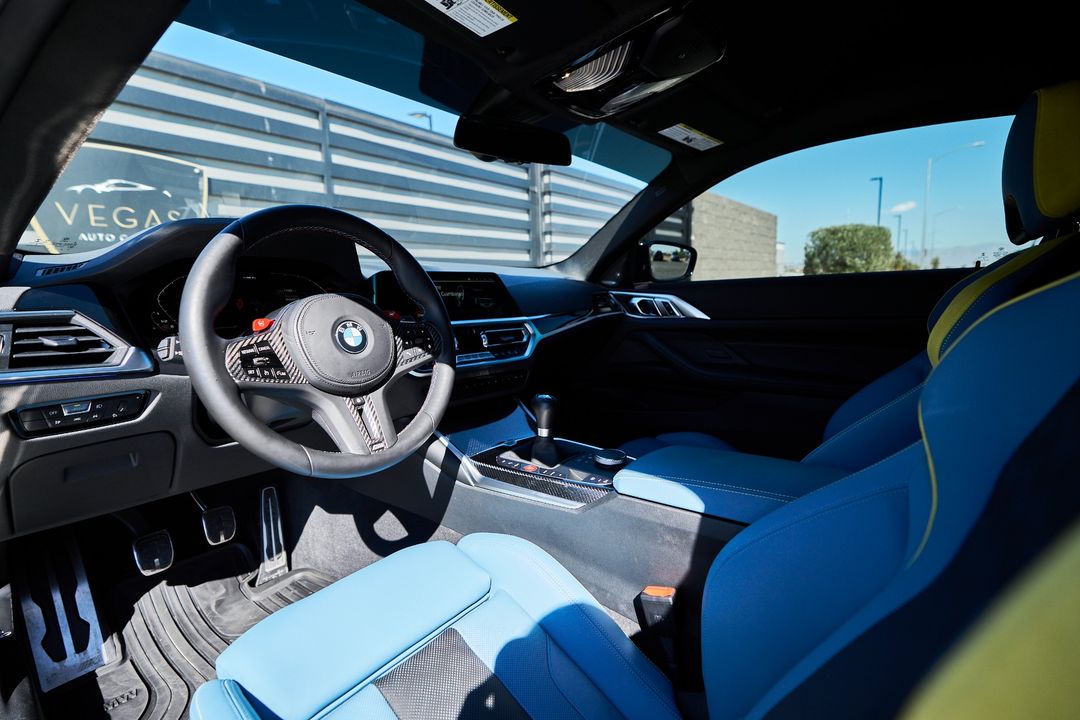 2023 BMW M4