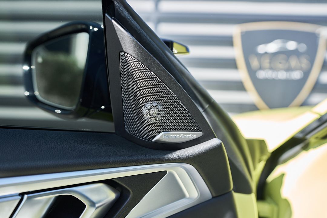 2023 BMW M4