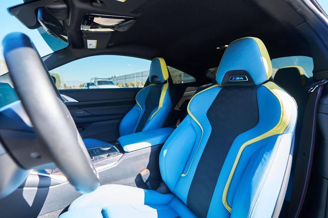 2023 BMW M4