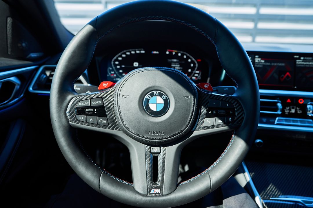 2023 BMW M4