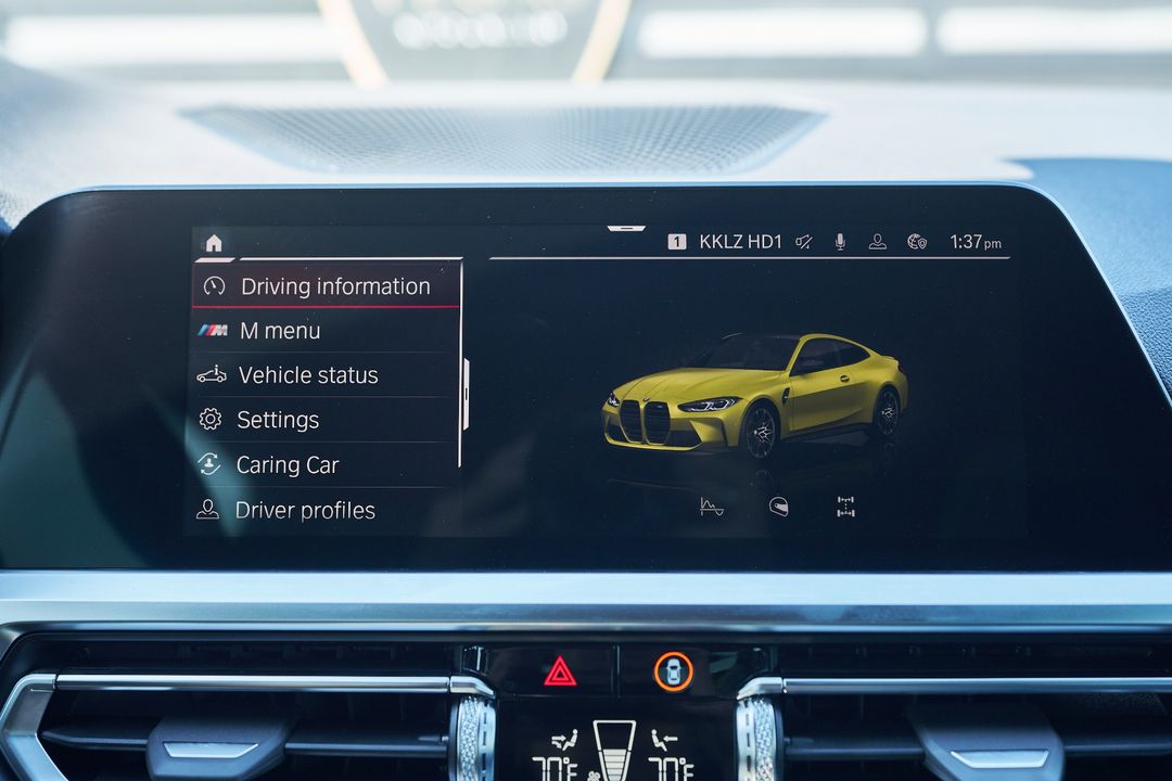 2023 BMW M4