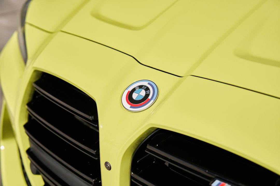 2023 BMW M4