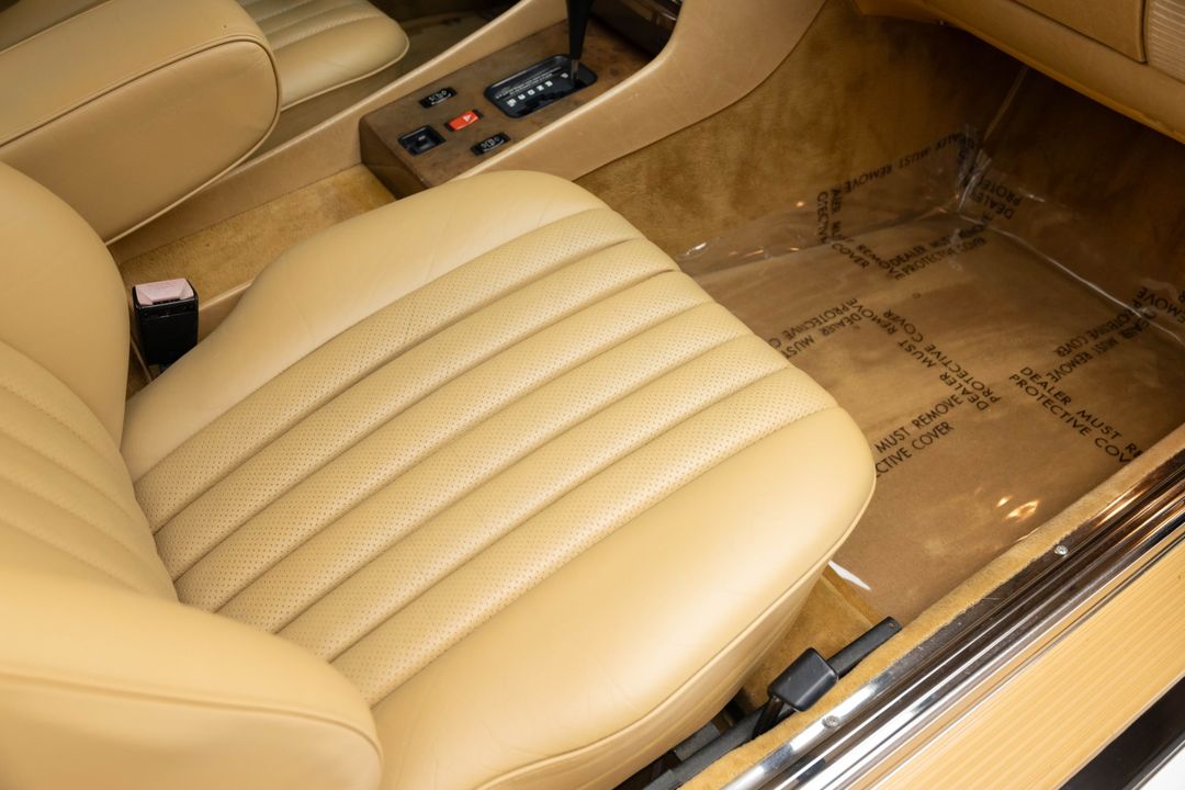 1989 Mercedes-Benz 560SL