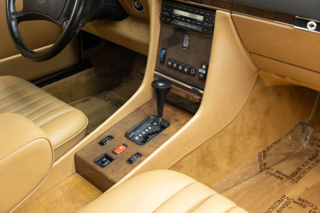 1989 Mercedes-Benz 560SL