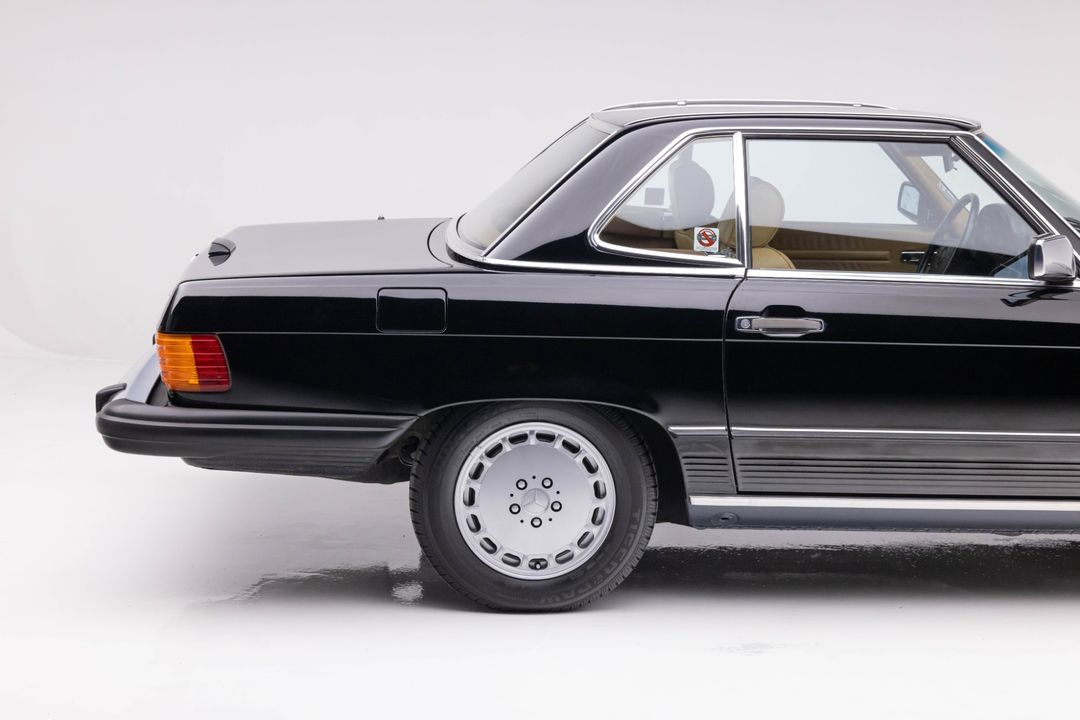 1989 Mercedes-Benz 560SL