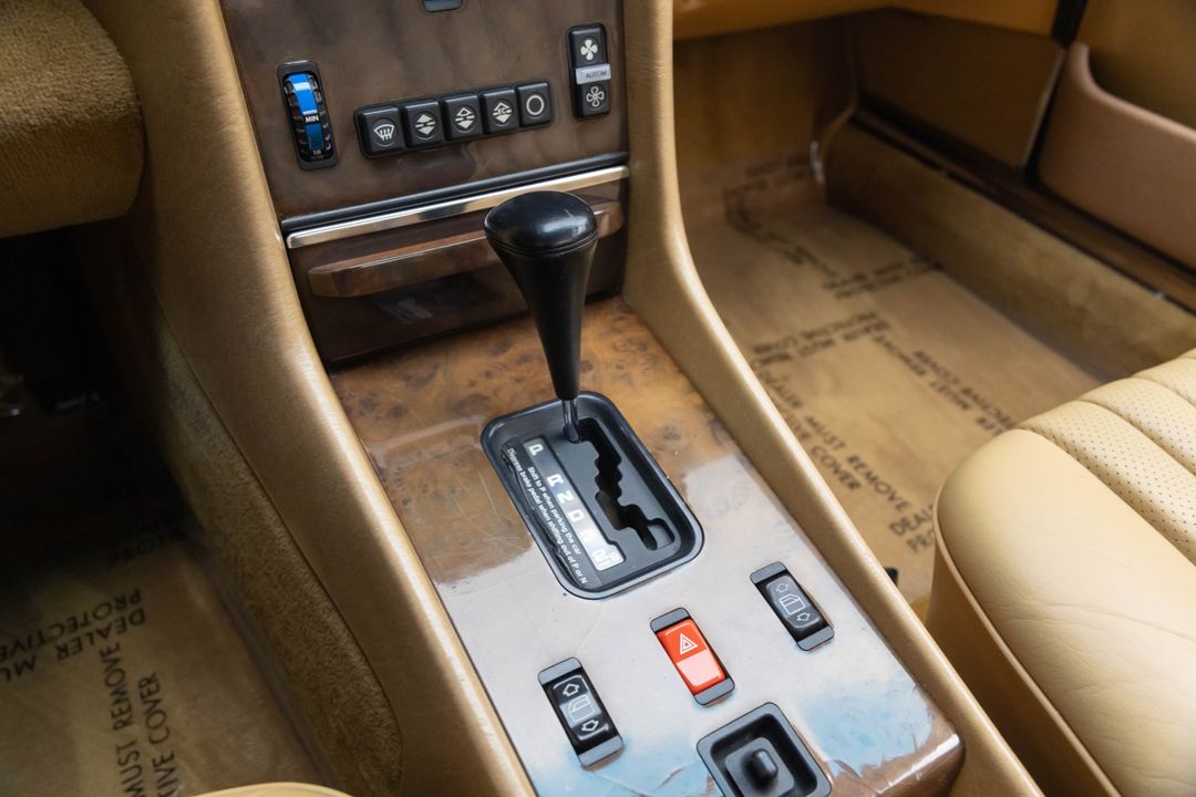1989 Mercedes-Benz 560SL