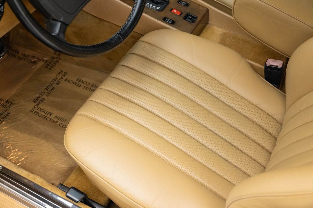 1989 Mercedes-Benz 560SL