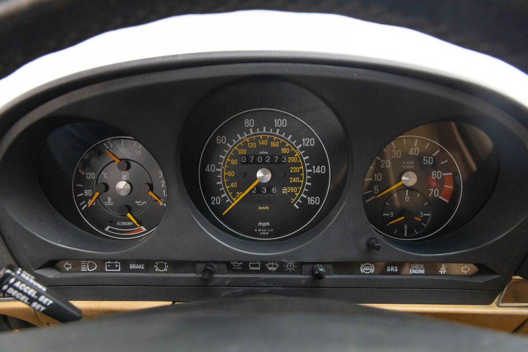1989 Mercedes-Benz 560SL