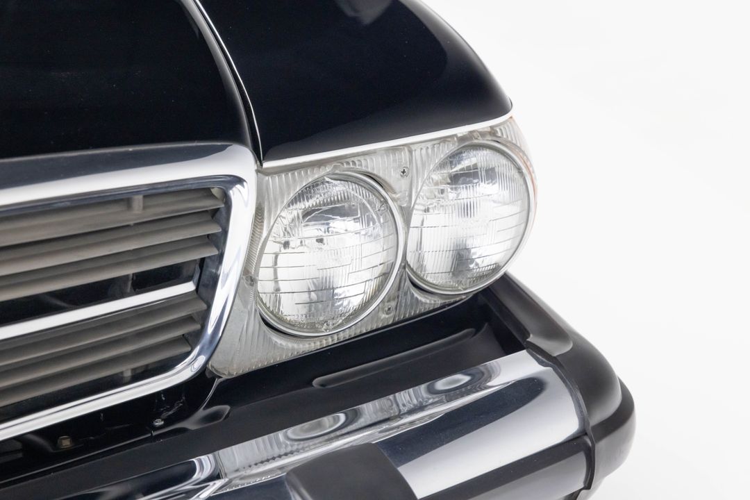 1989 Mercedes-Benz 560SL