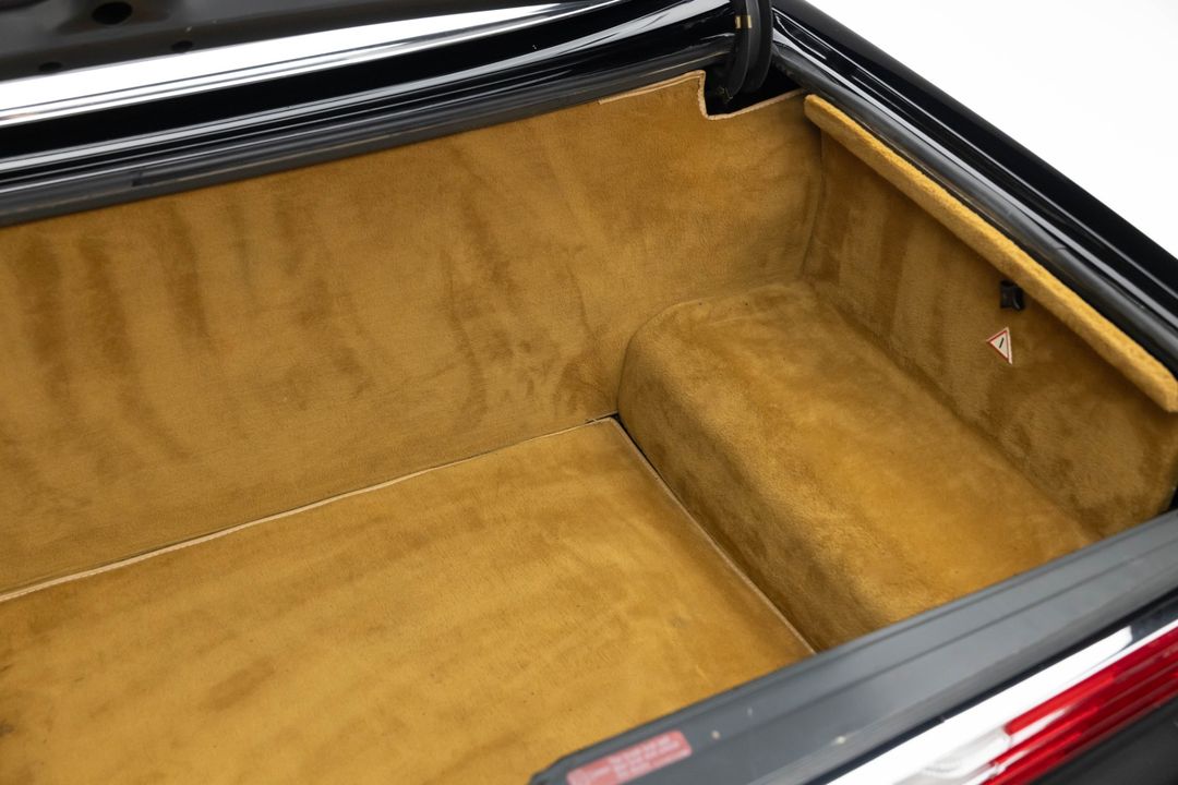 1989 Mercedes-Benz 560SL