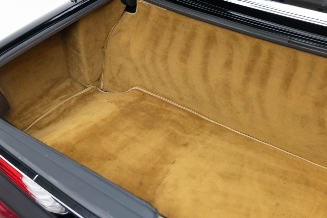 1989 Mercedes-Benz 560SL