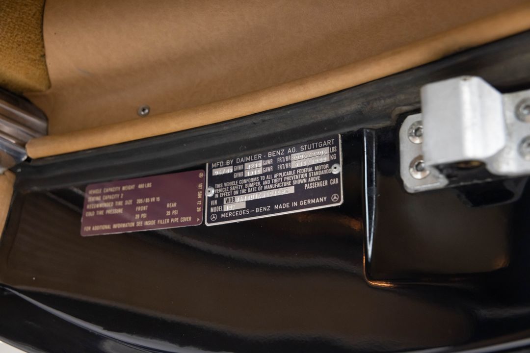 1989 Mercedes-Benz 560SL