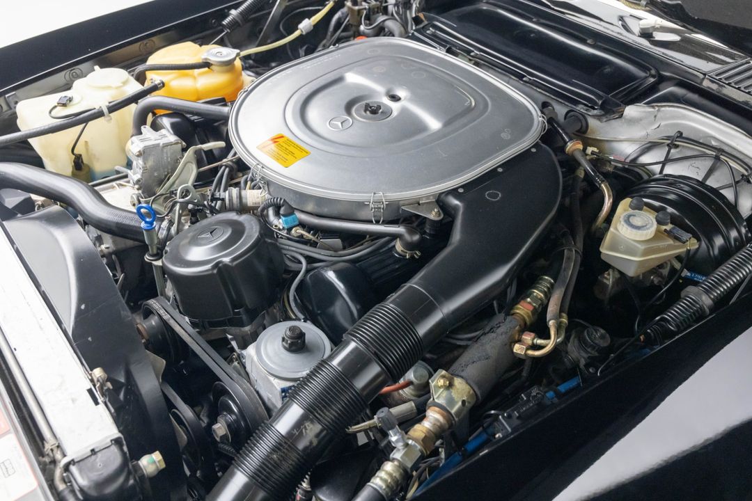 1989 Mercedes-Benz 560SL