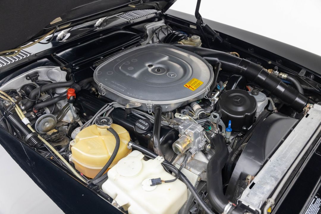 1989 Mercedes-Benz 560SL
