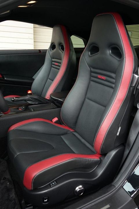2014 Nissan GT-R