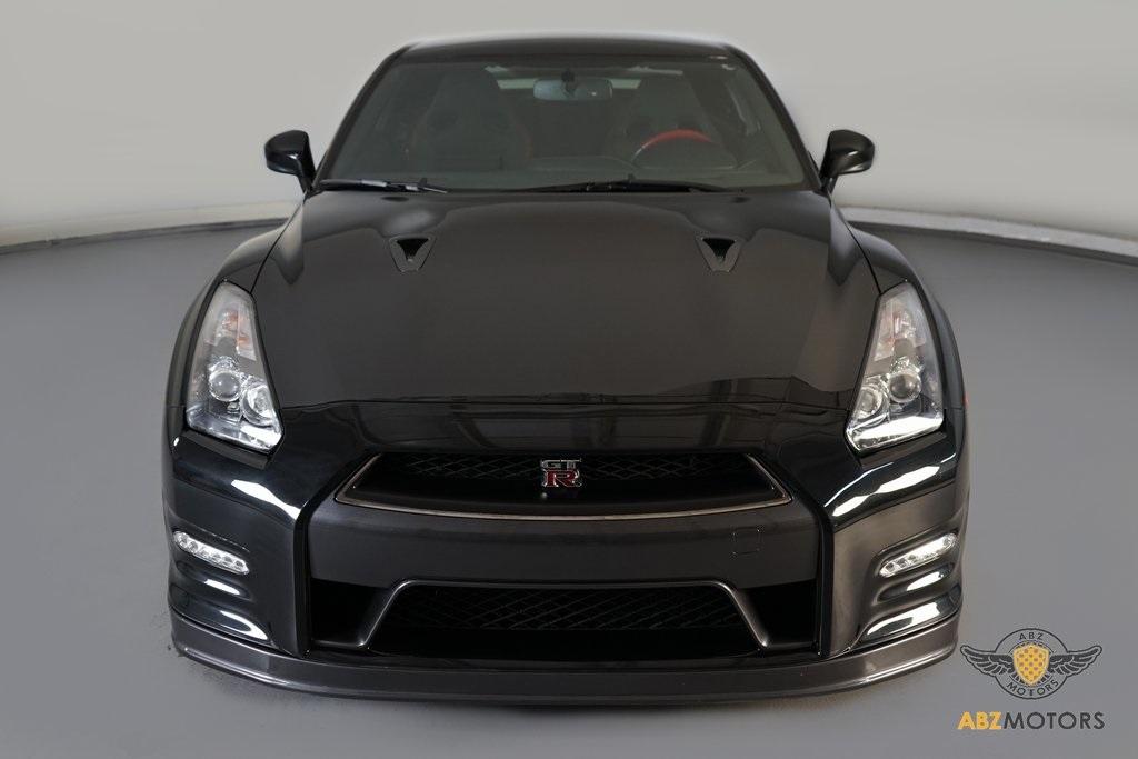 2014 Nissan GT-R