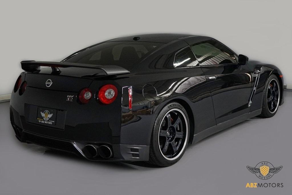 2014 Nissan GT-R