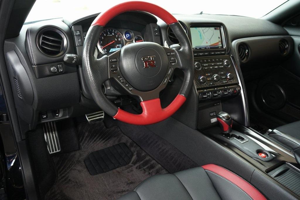 2014 Nissan GT-R