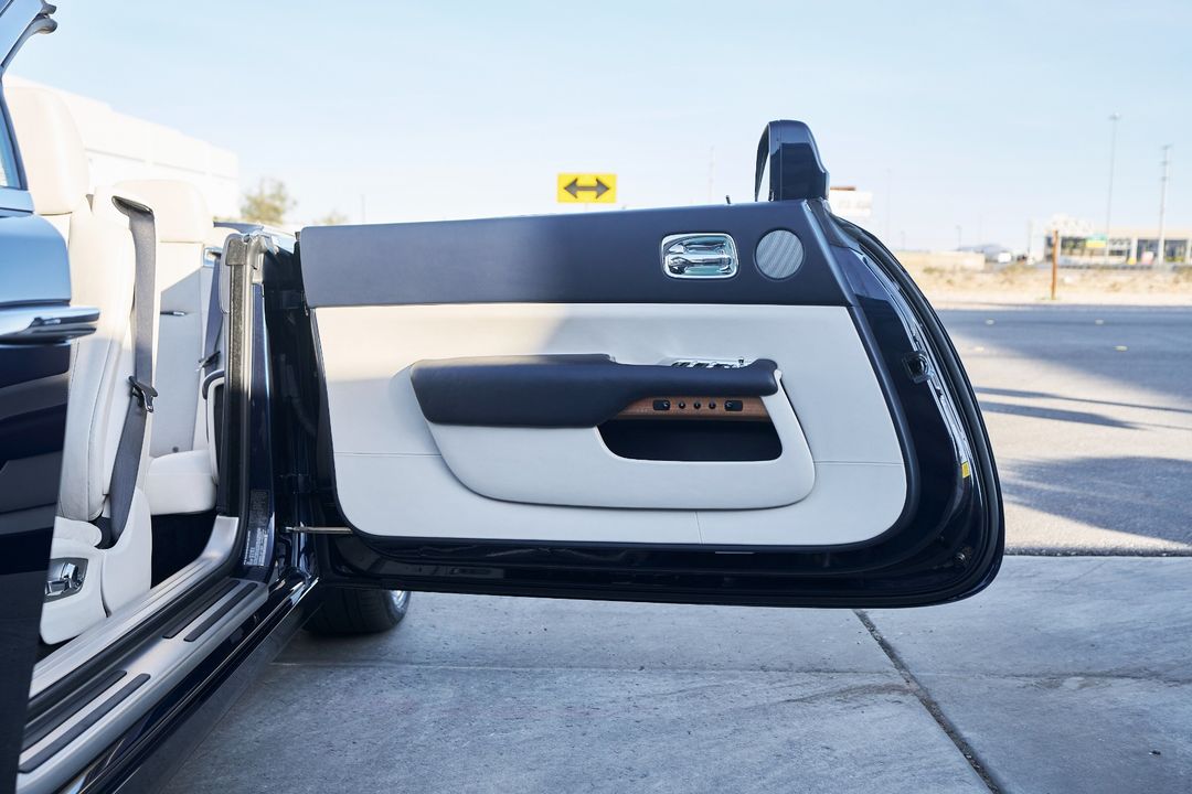 2018 Rolls-Royce Dawn