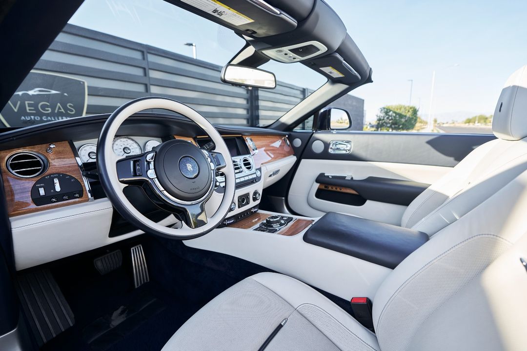2018 Rolls-Royce Dawn