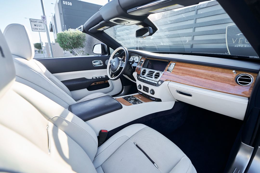 2018 Rolls-Royce Dawn