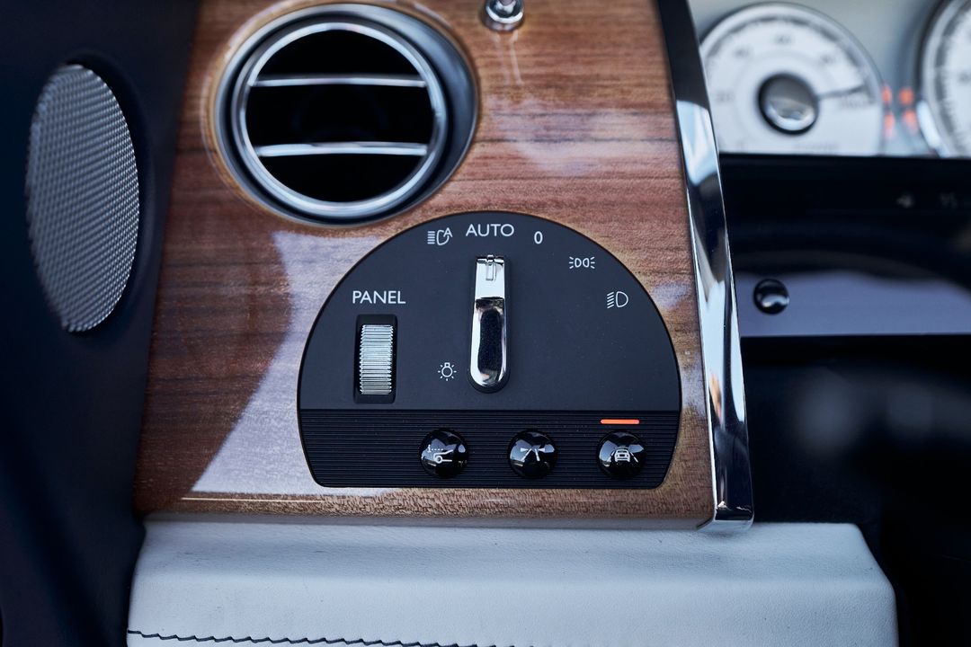 2018 Rolls-Royce Dawn