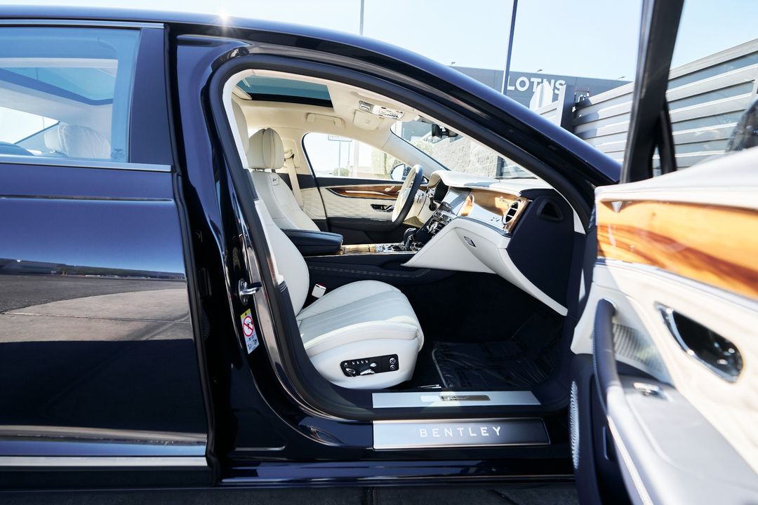 2024 Bentley Flying Spur