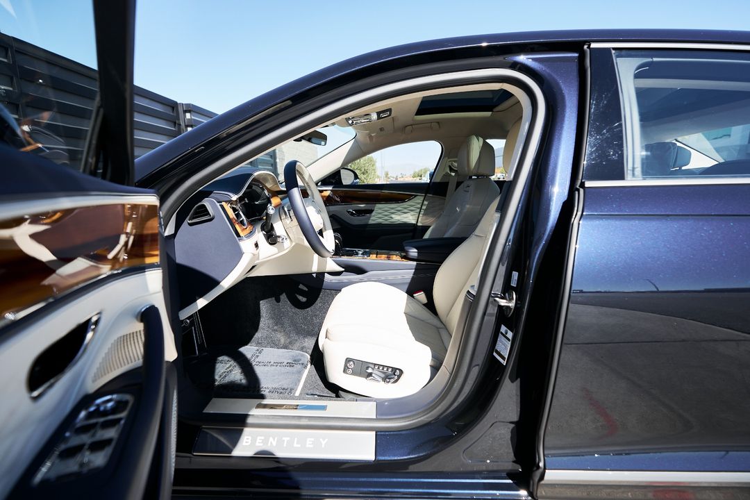 2024 Bentley Flying Spur