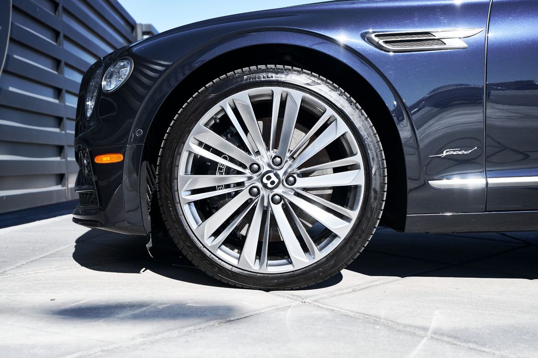 2024 Bentley Flying Spur