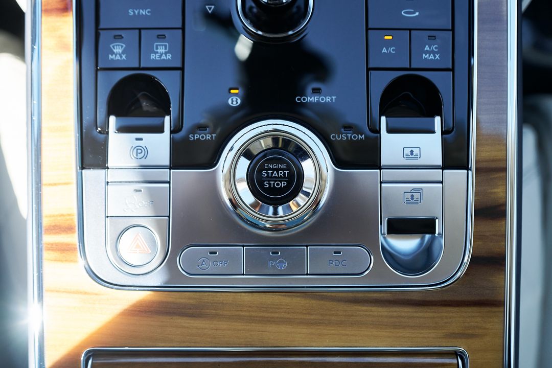 2024 Bentley Flying Spur