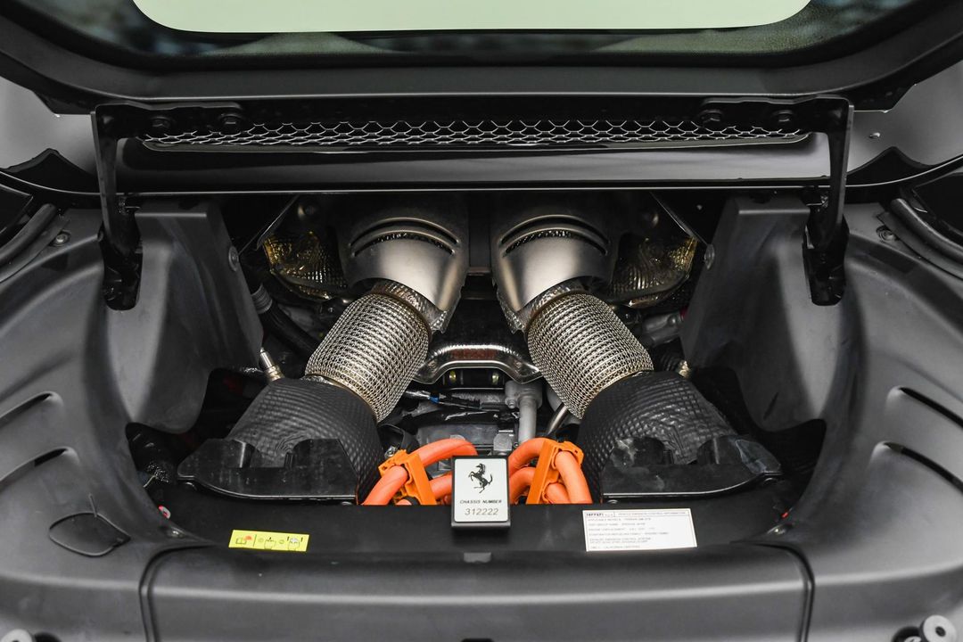 2024 Ferrari 296 GTS